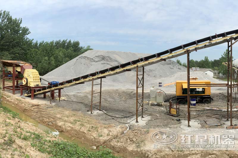 石灰?guī)r破碎現(xiàn)場 石灰?guī)r破碎現(xiàn)場